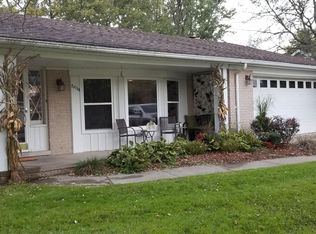 23735 W Newell Cir, Farmington Hills, MI 48336