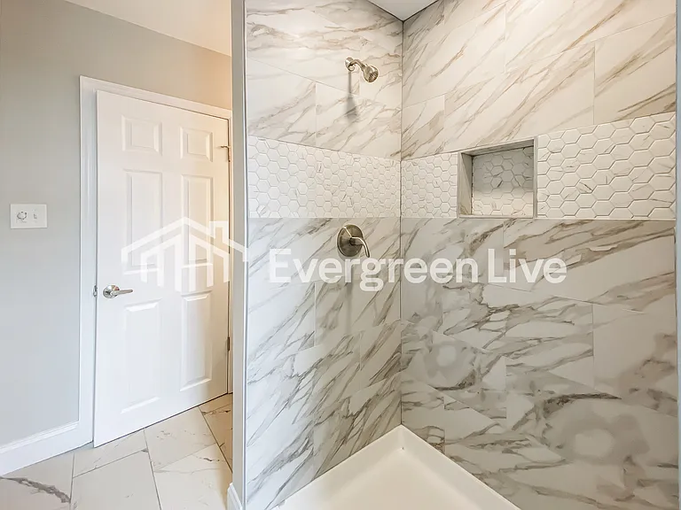 427 N Streeper St — Photo 13