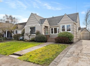 2034 NE Crane St, Portland, OR 97211