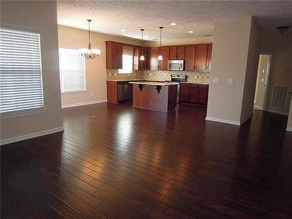 2nd image of 470 Ryan Ave #134-lot 134