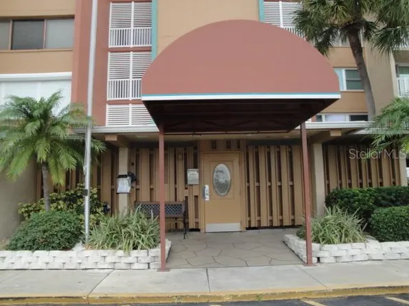 500 Treasure Island Cswy APT 202, Treasure Island, FL 33706