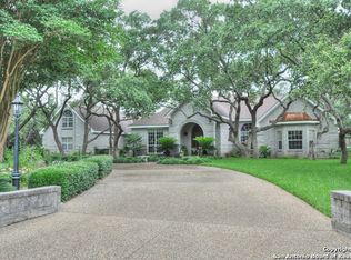 11211 Hunters Path, Helotes, TX 78023