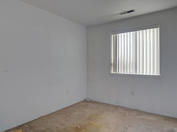5th image of 1320 Clearwater Dr Unit 12