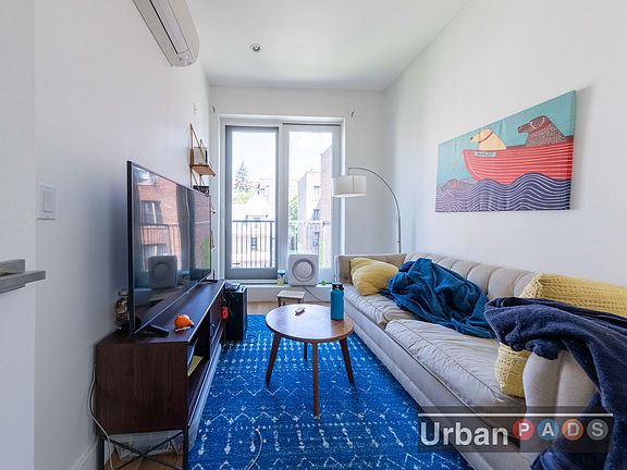 4th image of 83 Winthrop St #4A