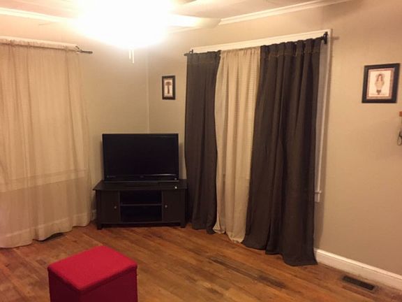 5th image of 2511 Lincoln Ave