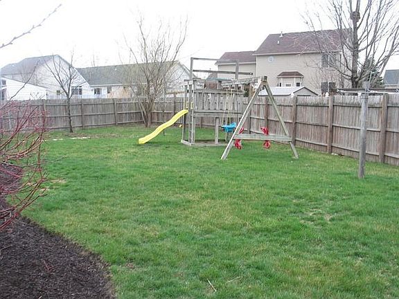 2nd image of 204 Savoy Dr
