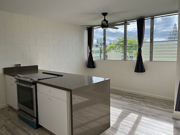 3rd image of 95021 Kuahelani Ave #303