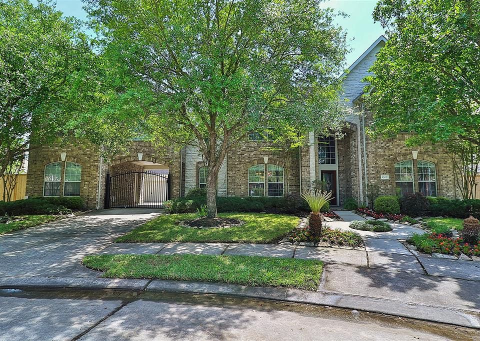 1st image of 8502 Graceful Bend Ln