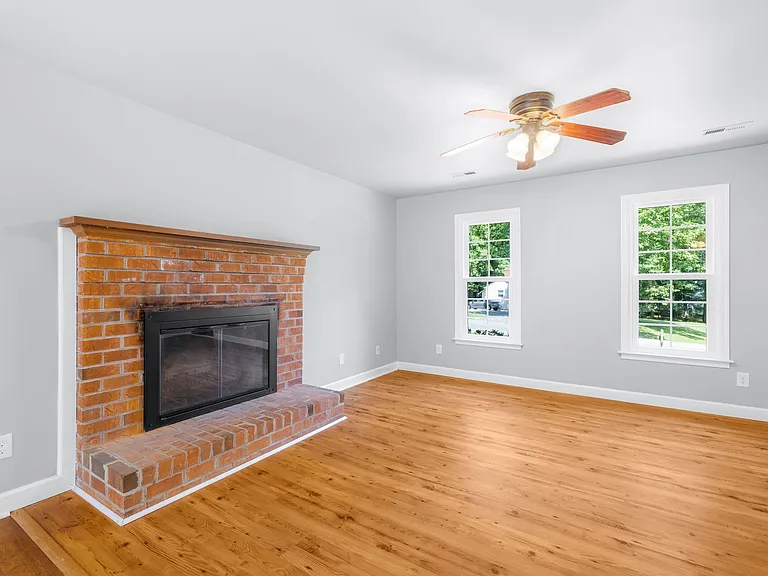 7617 Valencia Rd — Photo 13