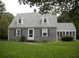 291 S Main St, Centerville, MA 02632