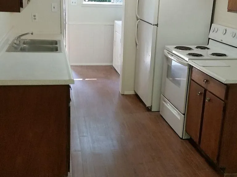 23014 Locust Way #1 — Photo 3