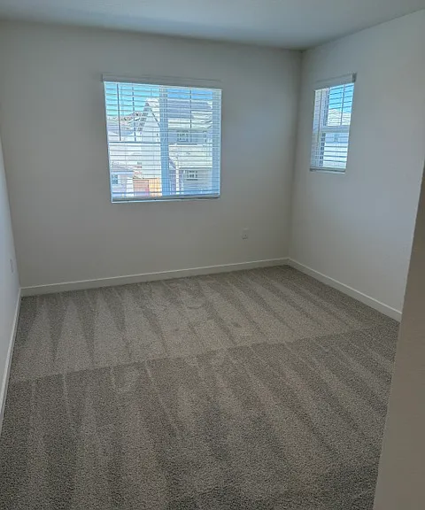2915 Porcelain St — Photo 16