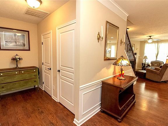 5th image of 7988 Walcott Way