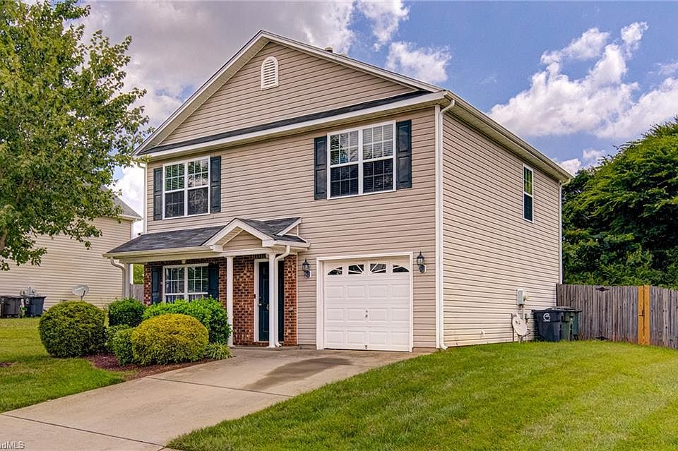 1st image of 4112 Flowering Path Ln
