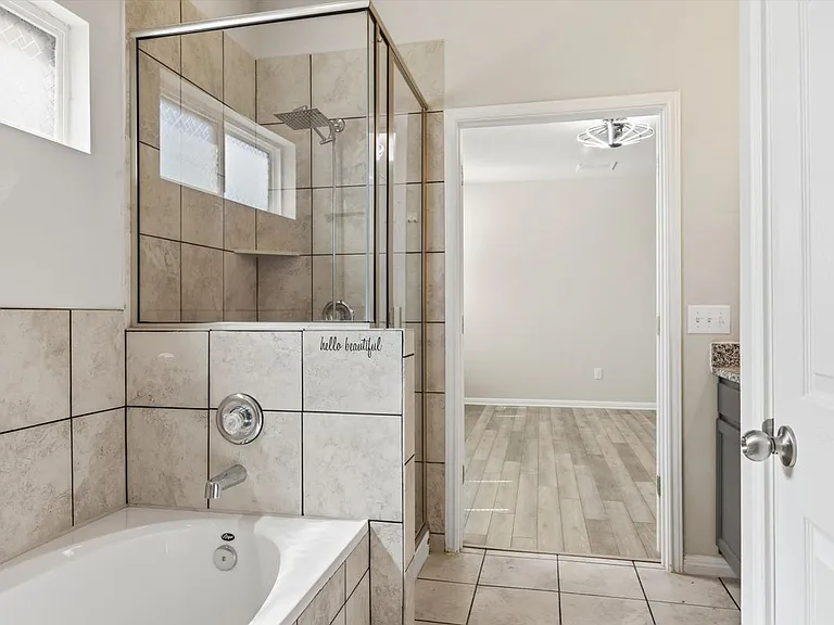 6400 Mary Lewis Dr — Photo 3