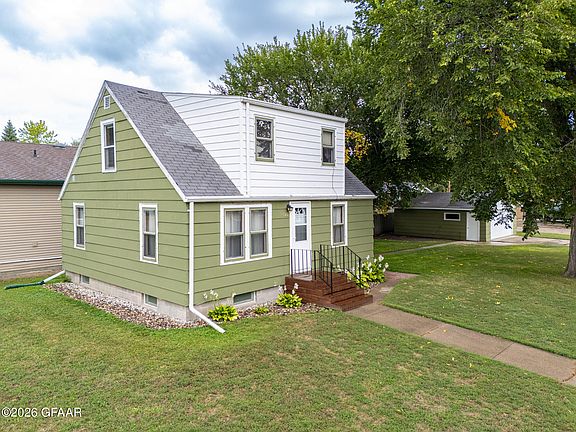 2nd image of 522 Conklin Ave