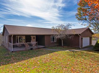 140 Wiley Dr, Lewisburg, WV 24901