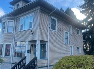 2405 E Helen St, Seattle, WA 98112