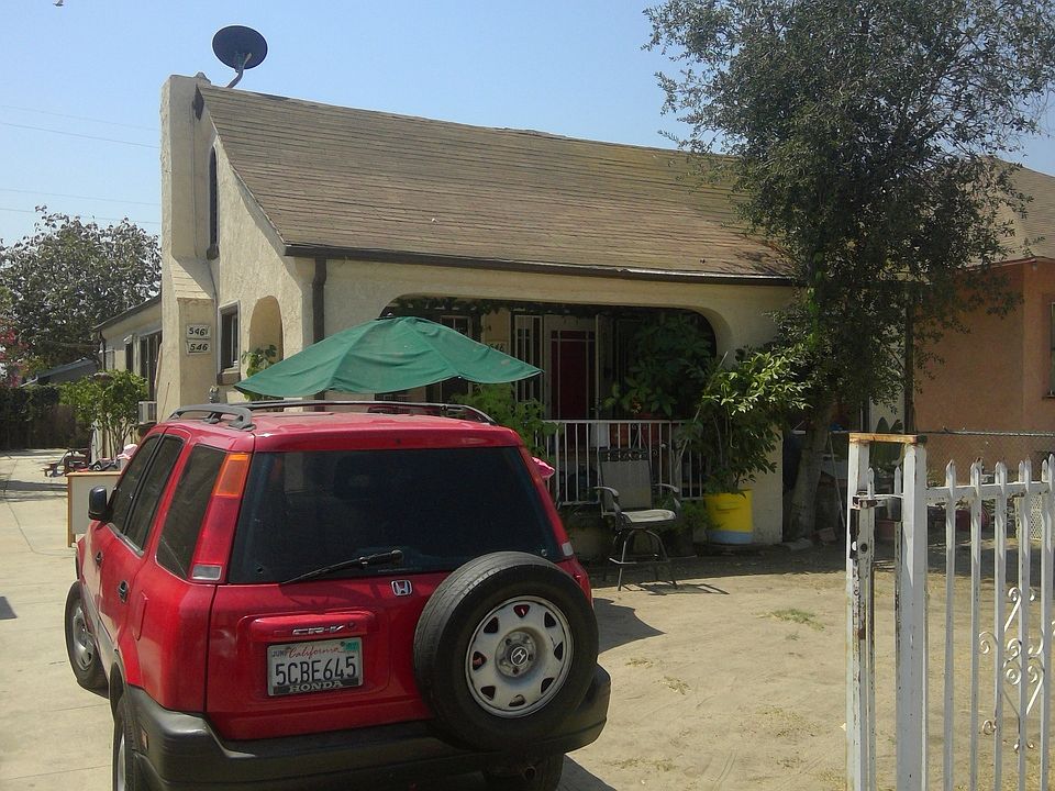2nd image of 546 W 41st St