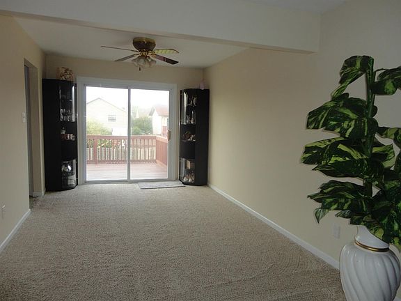5th image of 6442 Kristina Ave