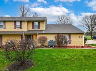 4915 Independence Cir, Stow, OH 44224