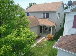 16826 S Parker Ridge Dr, Lockport, IL 60441