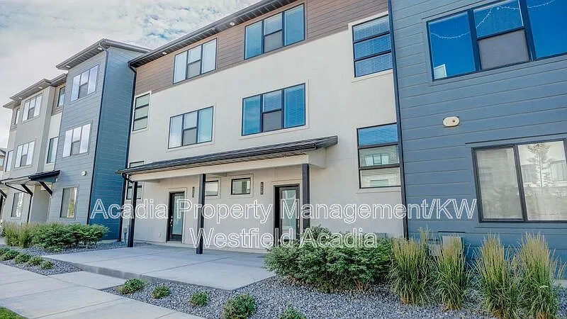 Building Photo - 429 S Willow Leaf Rd #429