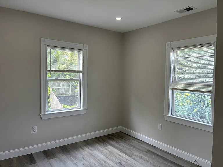 40 Harvest St #2 — Photo 4