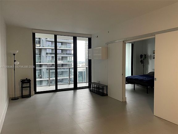 4th image of 1010 Brickell Ave Unit 3708