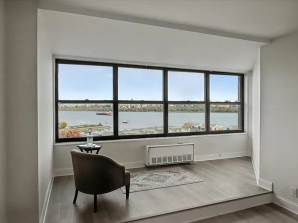 7002 Blvd East image 13 of 29