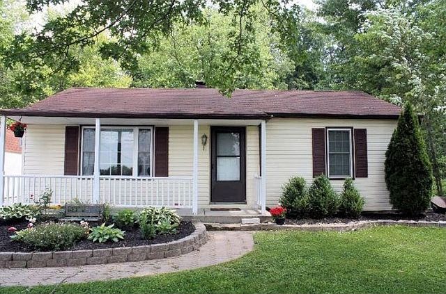 1st image of 1825 Lois Ln