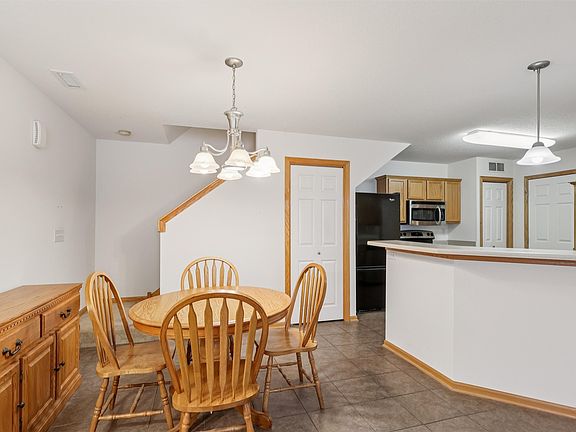 5th image of 601 Orchard Hills Dr #6010