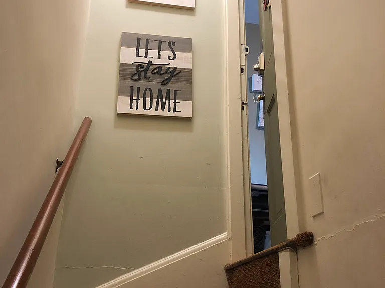 69 Linden St — Photo 3