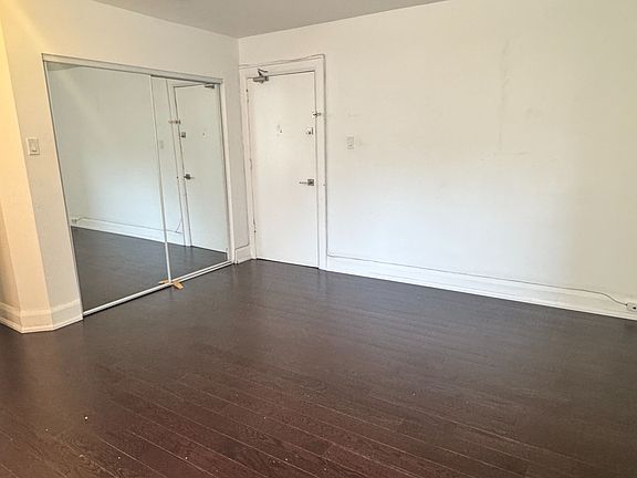 4th image of 849 Broadview Ave E #20