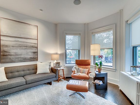 5th image of 1009 Irving St NW