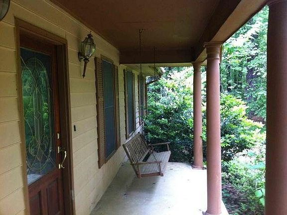 5th image of 200 N Fayette Ct
