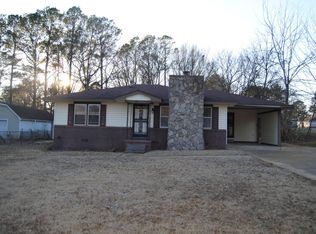 305 Monument Dr, Tupelo, MS 38801