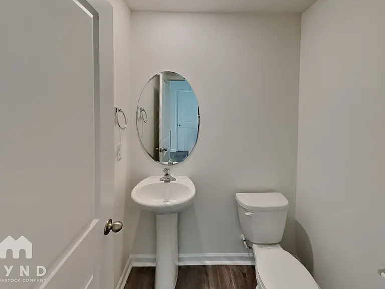 2331 Meadow Stream Dr — Photo 6