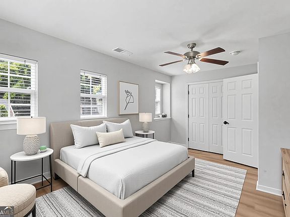 5th image of 114 Silver Spring St