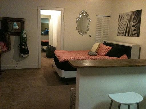 3rd image of 3727 N Pine Grove Ave APT 202