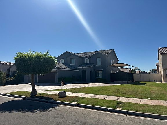 2nd image of 1427 Riverview Ave