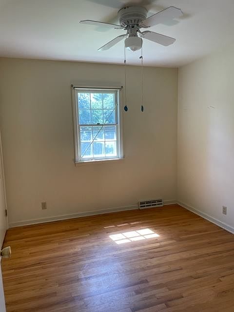 1st image of 1629 Catalina Dr