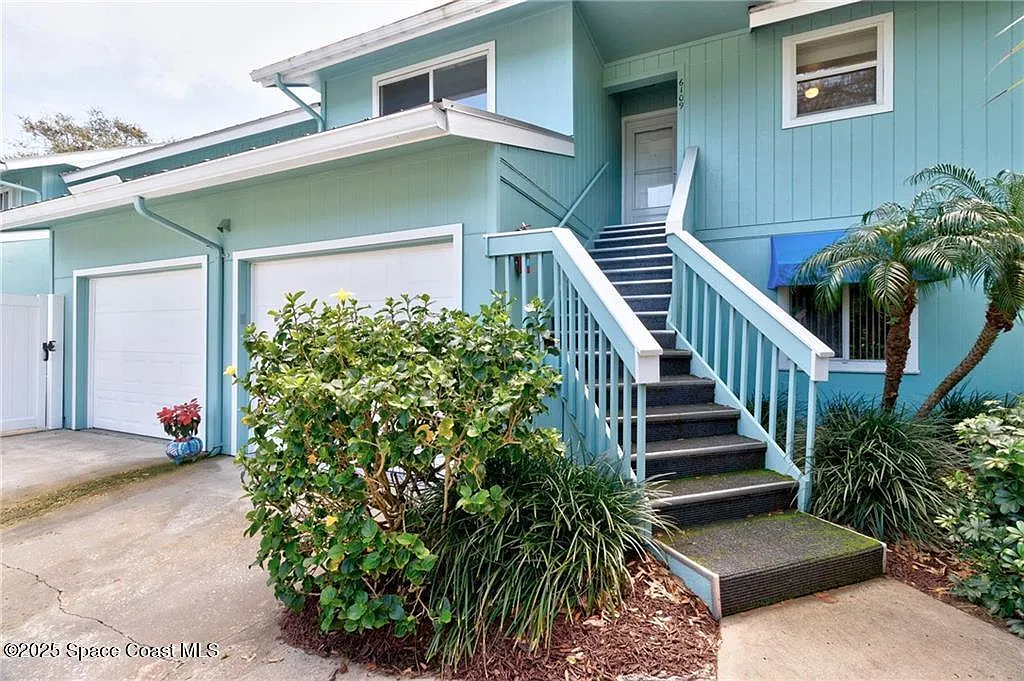 2 bed, 2.0 bath, 1502 sqft, $2,100 — Photo 3