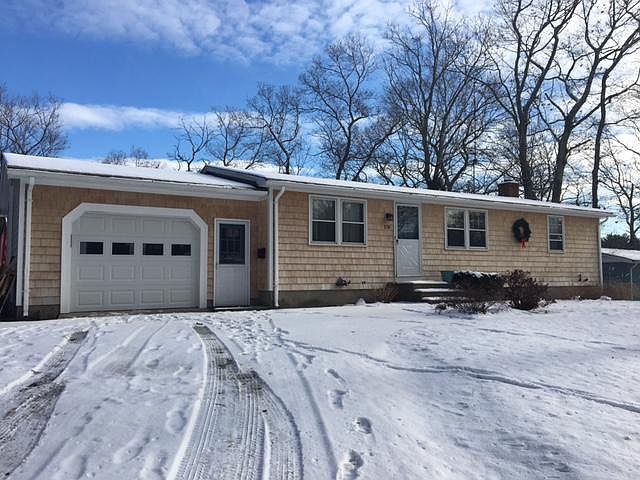 1st image of 174 Pequot Trl