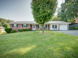 35 Quillen Dr, Bristol, VA 24201