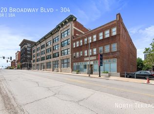 920 Broadway Blvd APT 304, Kansas City, MO 64105