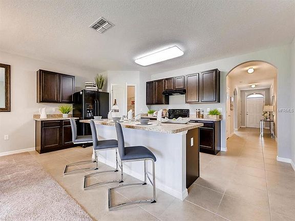 2nd image of 958 Chanler Dr