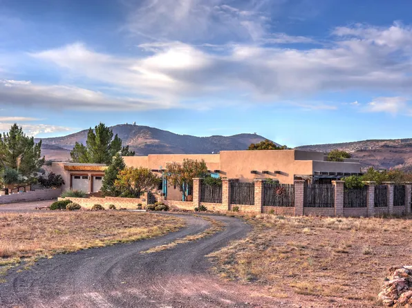 122 Antler Dr, Fort Davis, TX 79734