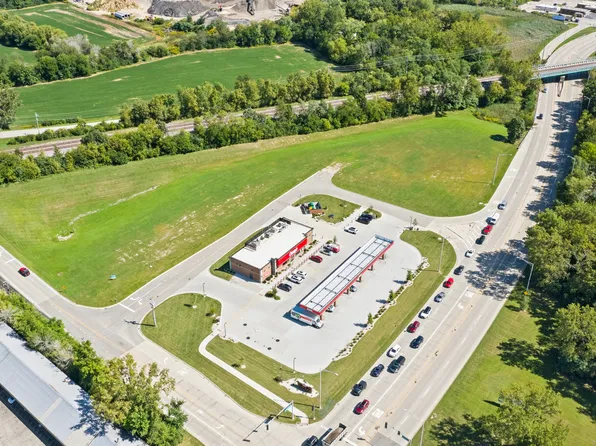 4220 Northwest Hwy #3, Crystal Lake, IL 60014