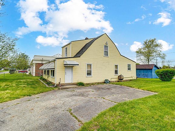 3rd image of 3480 1st Ave